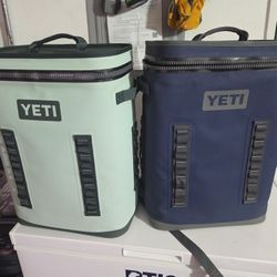 YETI  HOPPER  Backflip 24 Back Pack Cooler
