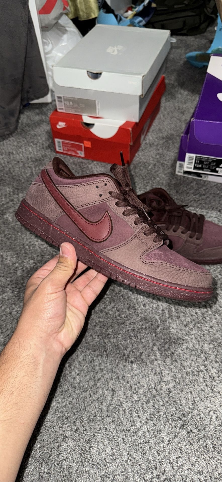 Nike SB City Of love