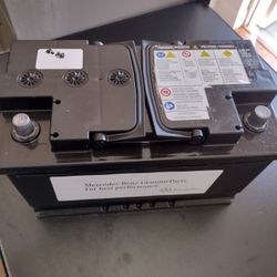 H7 Mercedes Benz A G M Battery $74.99 ,( Blem)+ Core