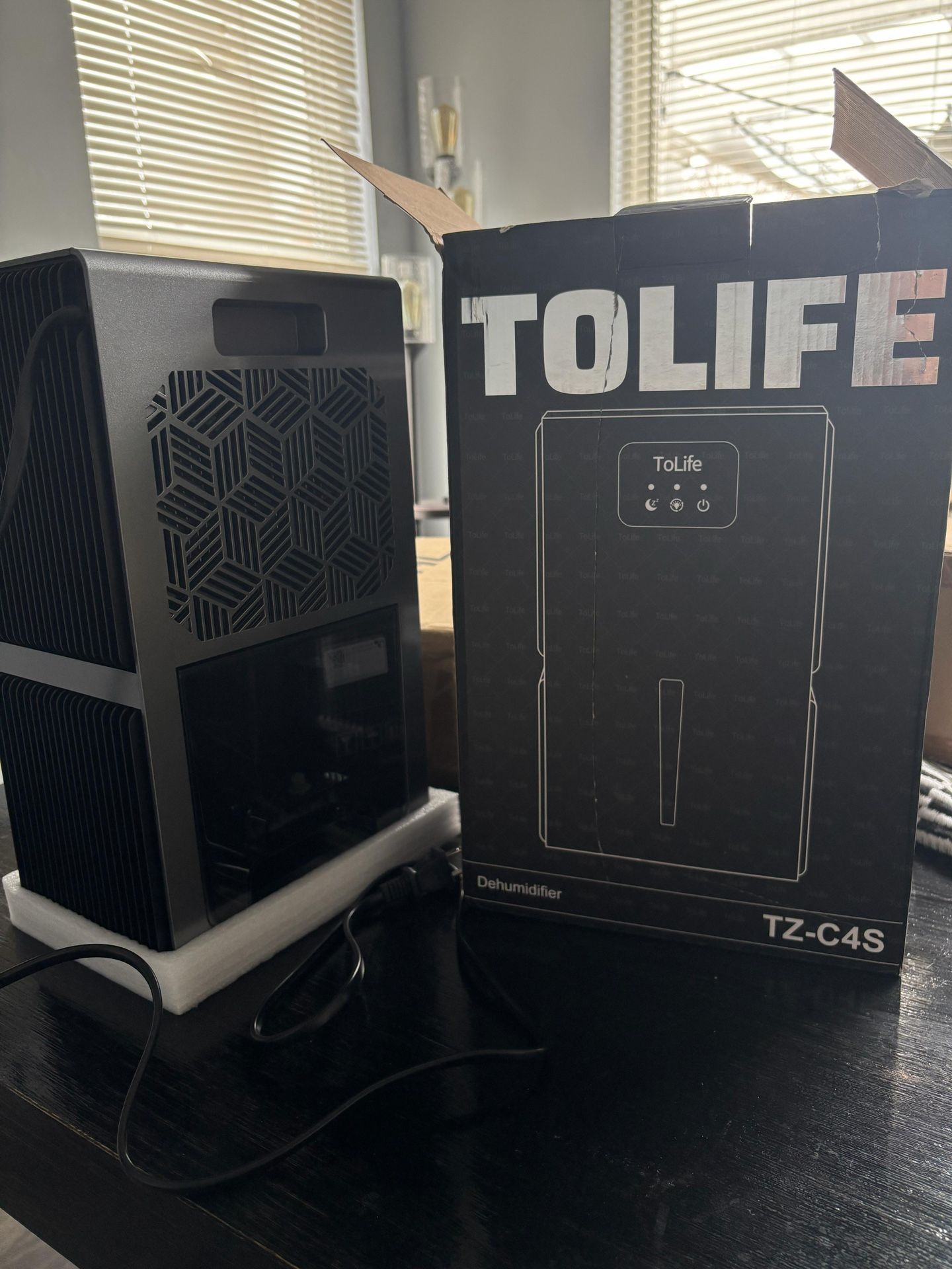 Dehumidifier TOLIFE TZ-C4S 