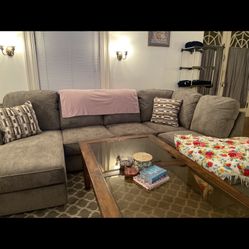 Sectional & Coffee table