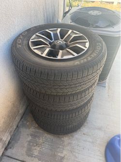Toyota Tacoma tires
