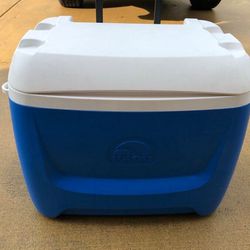 large Igloo cooler on wheels-blue