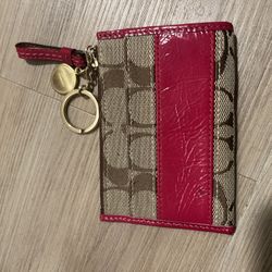 Coach Pink Coin Purse W/Keychain 