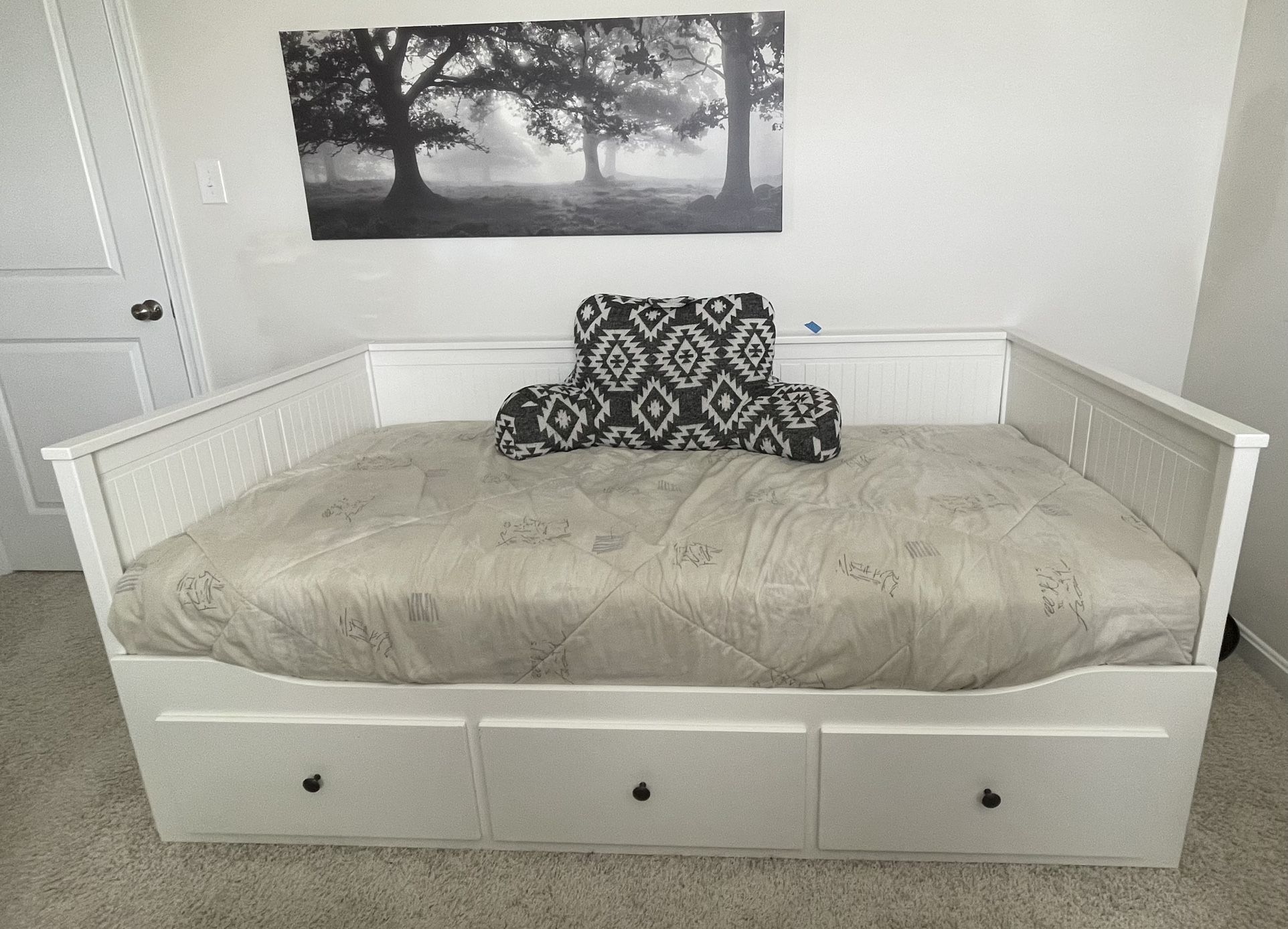 Day Bed $100