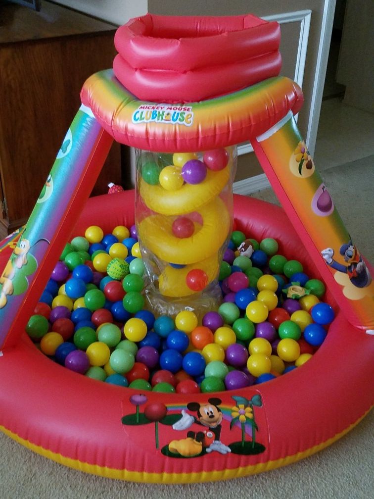 Disney mickey mouse clubhouse large ball pit