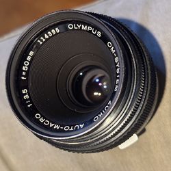 Olympus OM Zuiko 50mm f3.5 auto-macro lens
