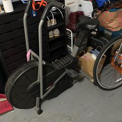 Indoor Cycling Machine 