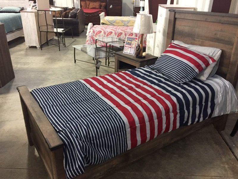 New Ashley Furniture Twin Bed