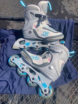 Rollerblades Women’s size 7, like new $40 per pair