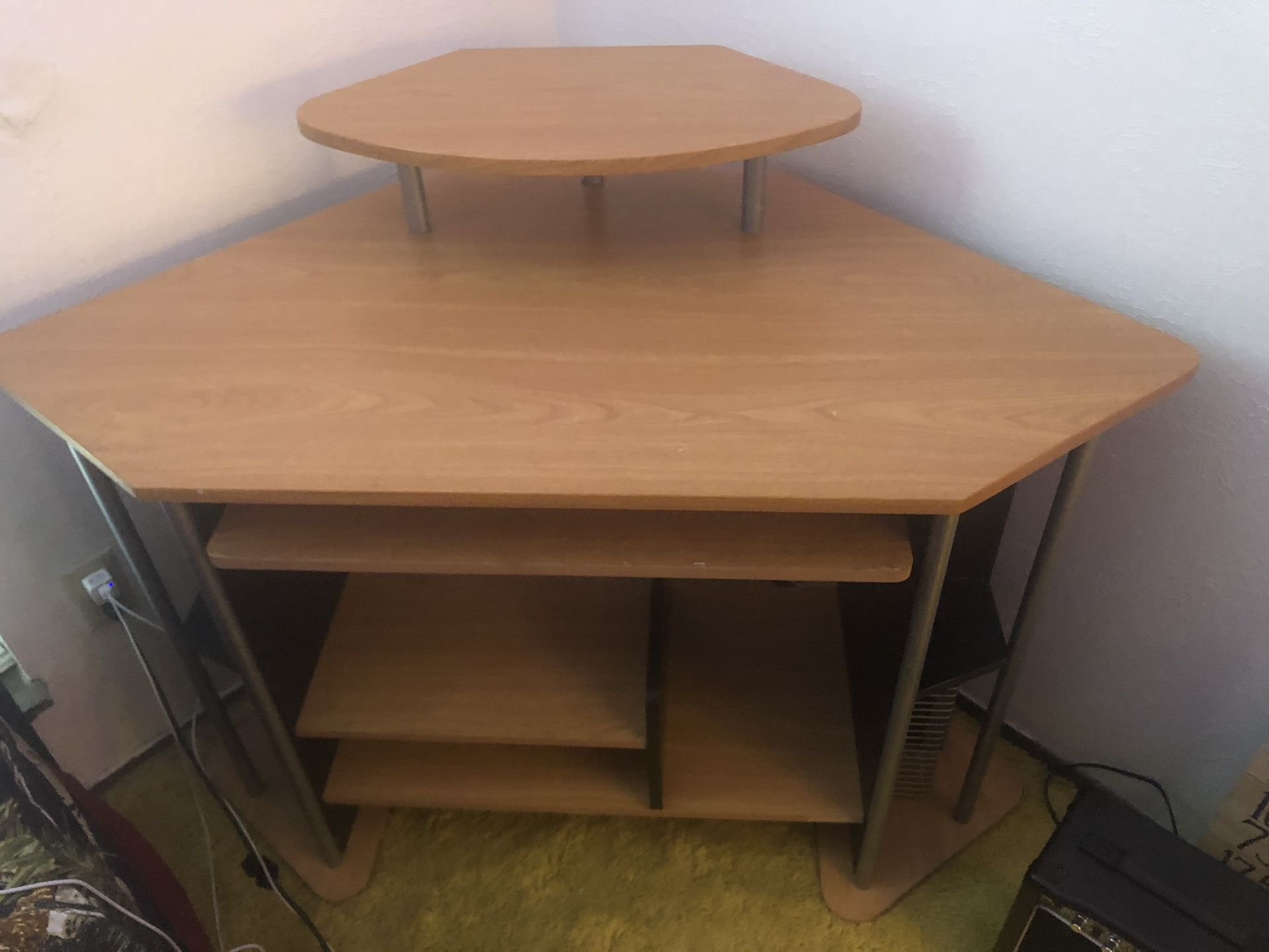 Two tier desk