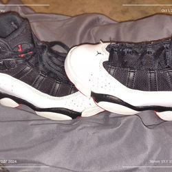 Jordans  6 ring basketball shoes size (1Youth)