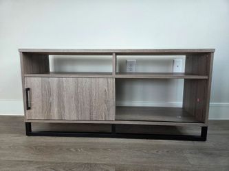 Wooden  tv stand