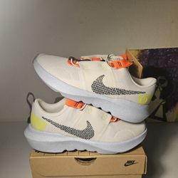 Size 3y - Kids Nike Craters - $75