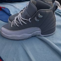 Jordan 12 Charcoals Size 5.5 Y
