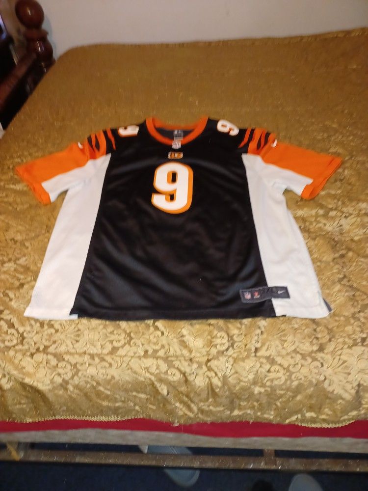 Joe Burrow Rookie Jersey Collectable