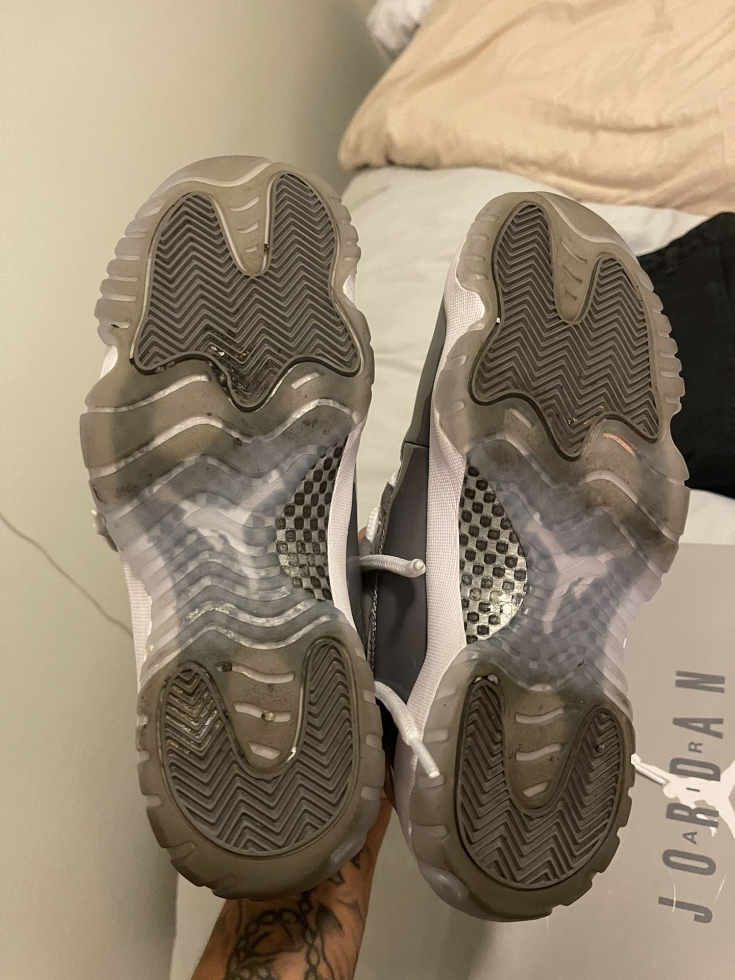 Air Jordan 11 Cool Grey