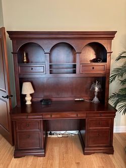 Office Desk