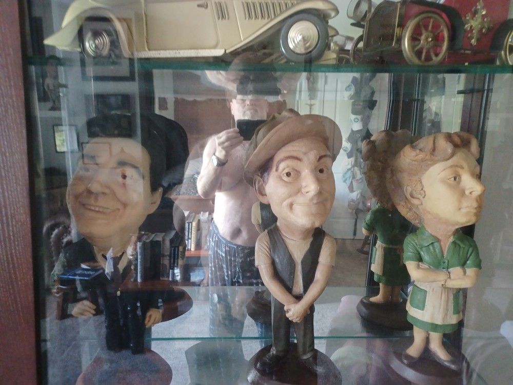 Esco statues various prices.pickup Only
