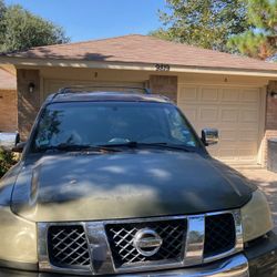 2005 Nissan Armada 