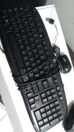 Logitech keyboard with wireless mouse and extra USB Mouse