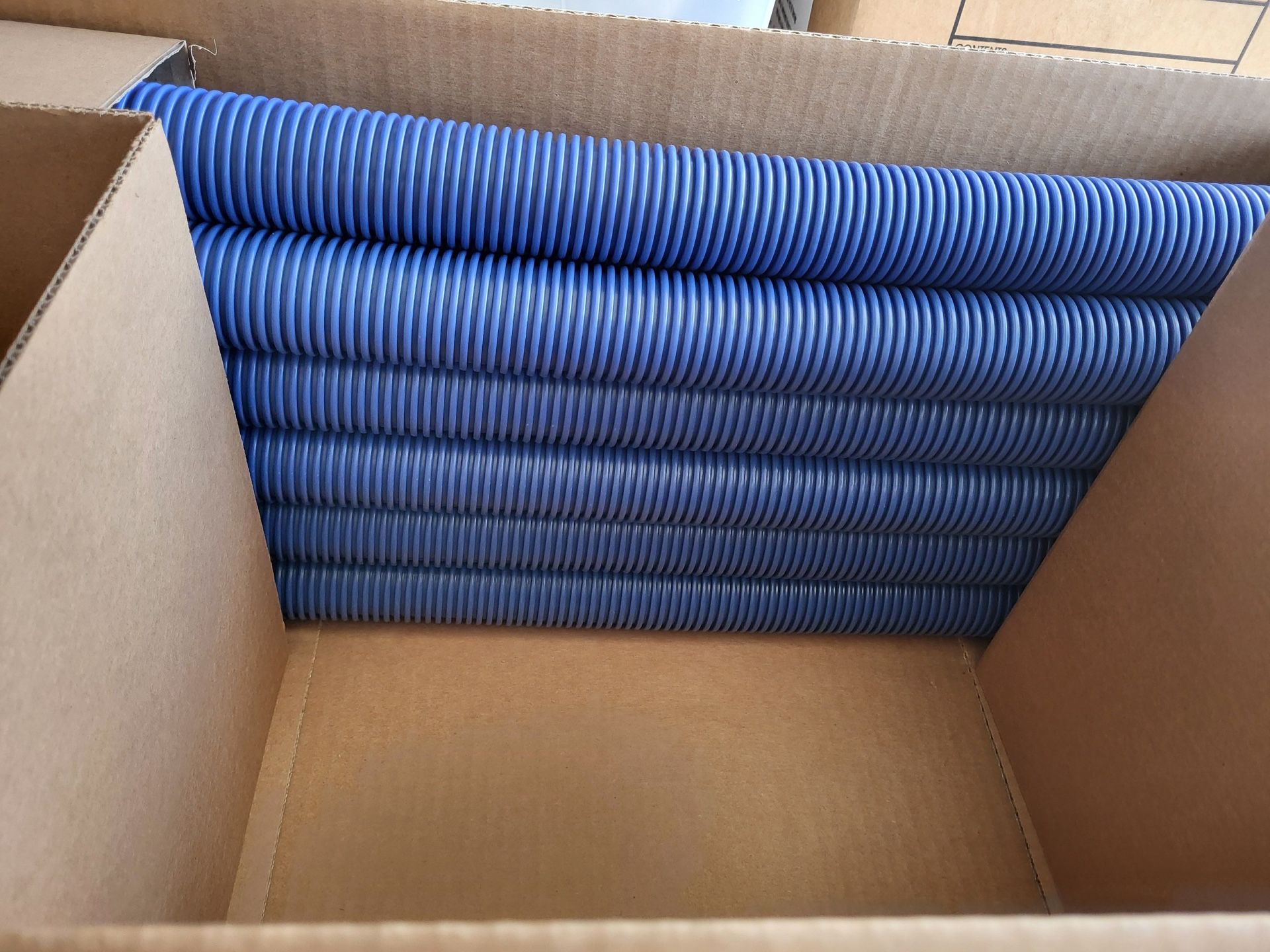 Pool hoses brand new