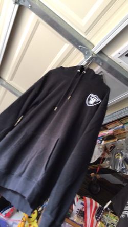 Raiders sweatshirt hoodie size adult M