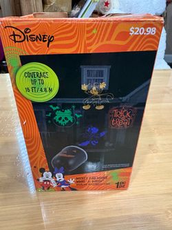 Disney Mickey & Minnie Halloween Whirl-A-Motion Projector