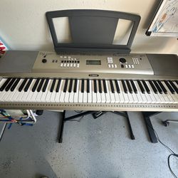 Piano Keyboard (45 keys) 