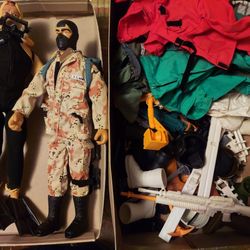 Gi Joe 1992 12 Inch Firgues And Accessories