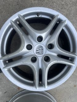 OEM 18” PORSHE CAYENNE Wheel 