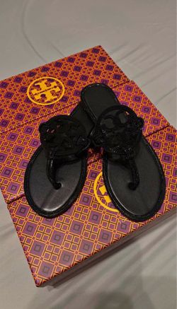 Tory vvs Sandals