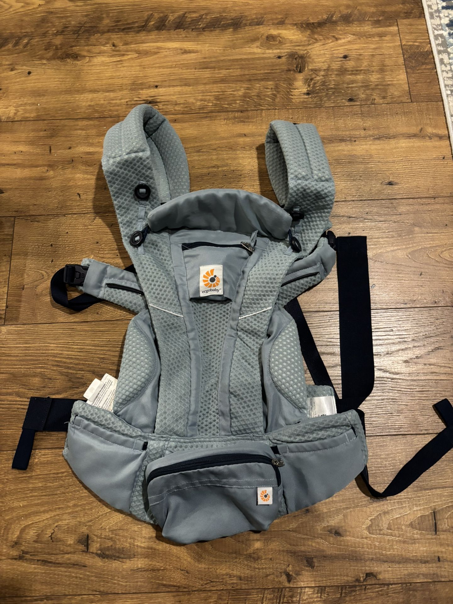 Ergobaby Omni Breeze Baby Carrier