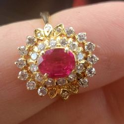 18k Yellow Gold Diamond Womens Ring