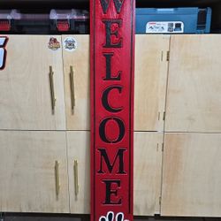 HANDMADE "WELCOME" SIGN