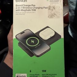 BELKIN BOOST CHARGE PRO 2 In 1 WIRELESS CHARGING PAD WITH MAGSAFE 15W