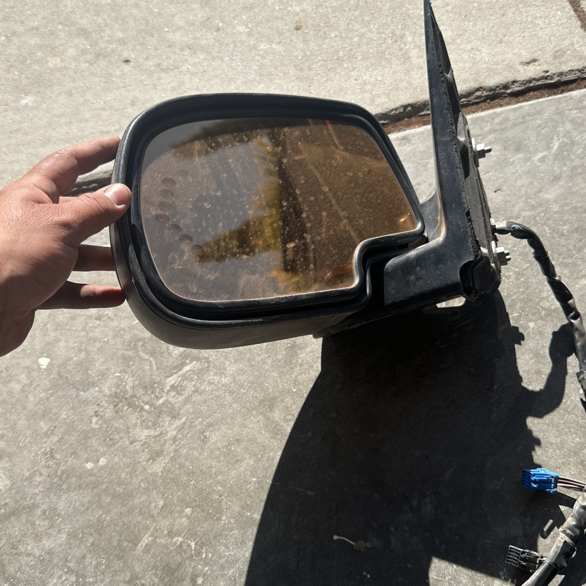06 Silverado Mirrors