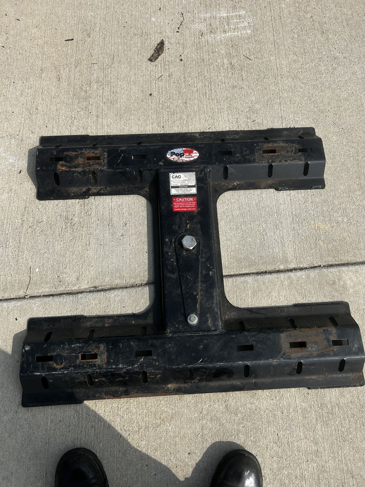 Fifth Wheel Goose Neck Rails