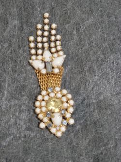 LADIES JEWELRY