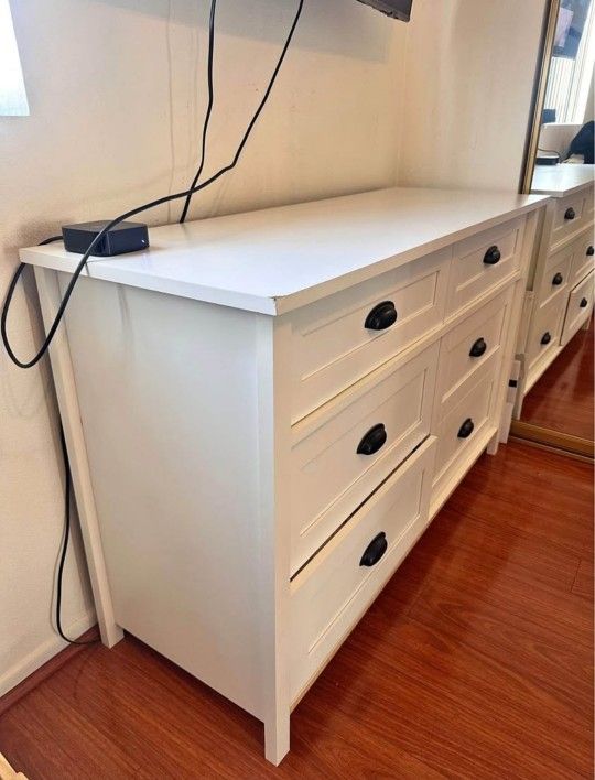 Beautiful PURE WHITE 6 Drawers Drawer Dresser Clothes Storage Cabinet Chest TV Stand Media Organizer