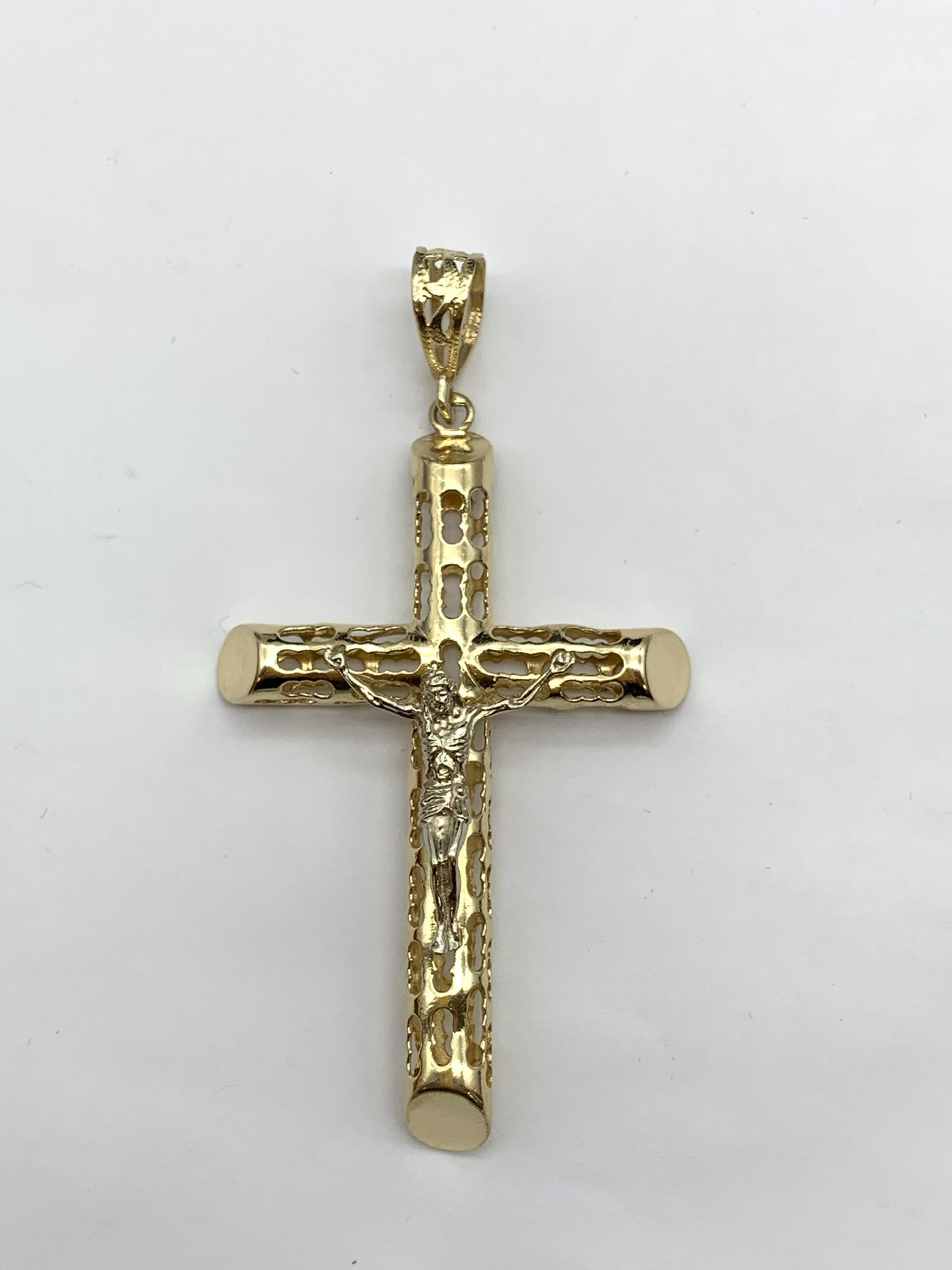 3.5" Large gold Crucifix #30236
