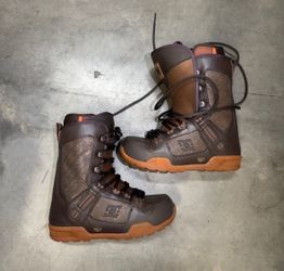 Snowboard Boots Lace-Up Black