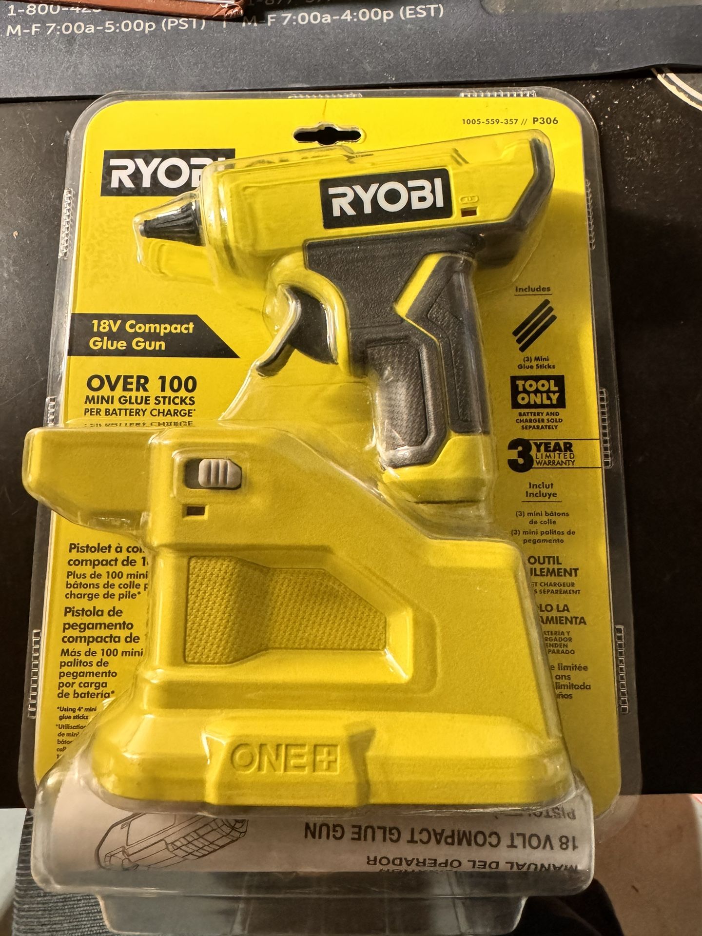 Ryobi Compact Glue gun
