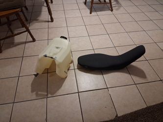 3.7 gallon gas tank for Suzuki DR.\nN c