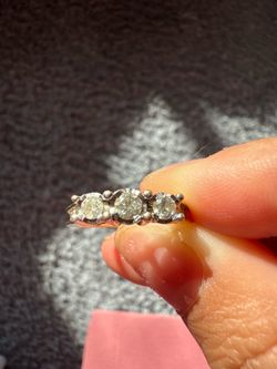 1/2 carat 10k gold all natural diamond ring.