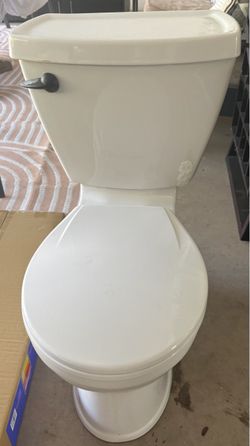 Toilet - American standard