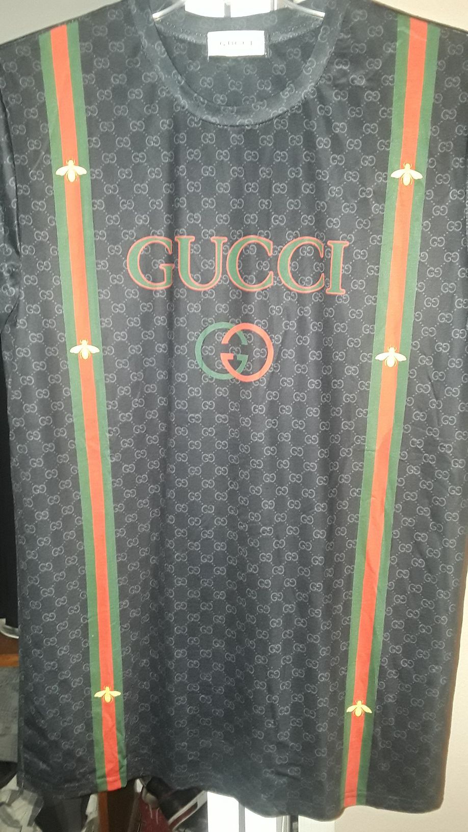 Mens Gucci shirt medium