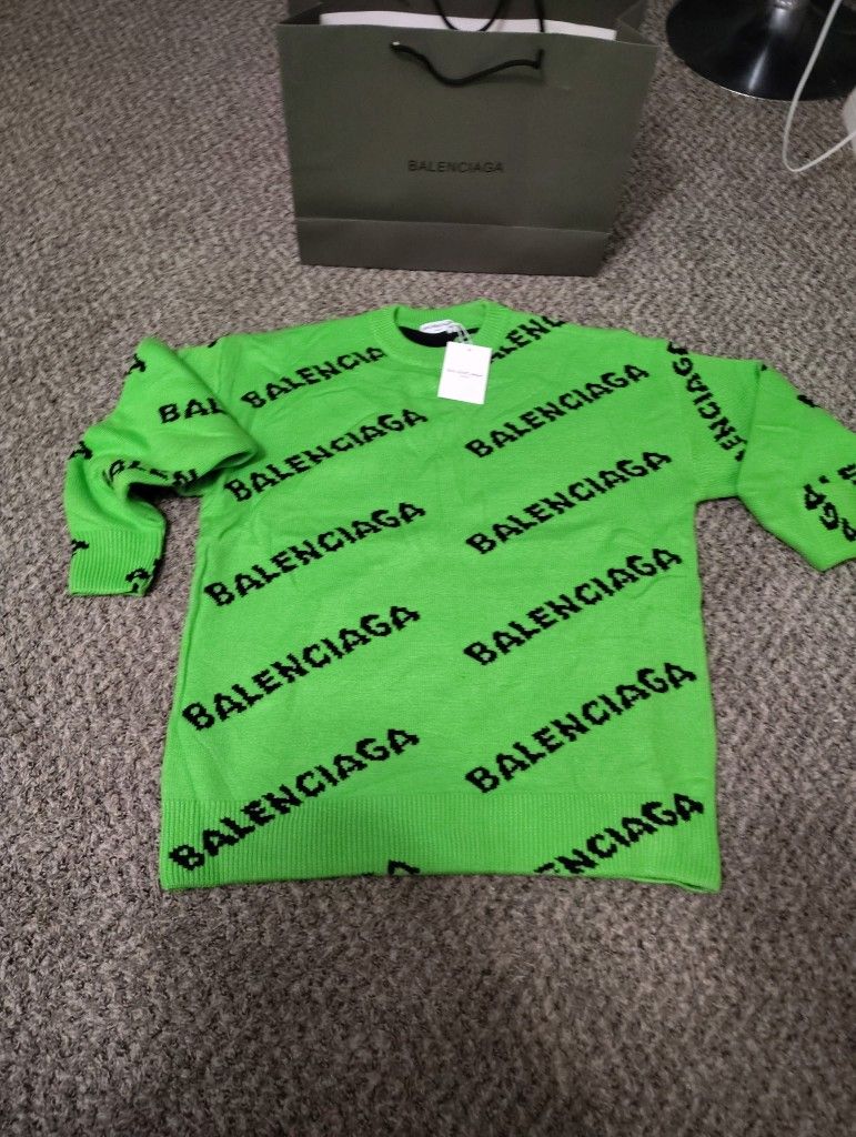 Balenci Sweater
