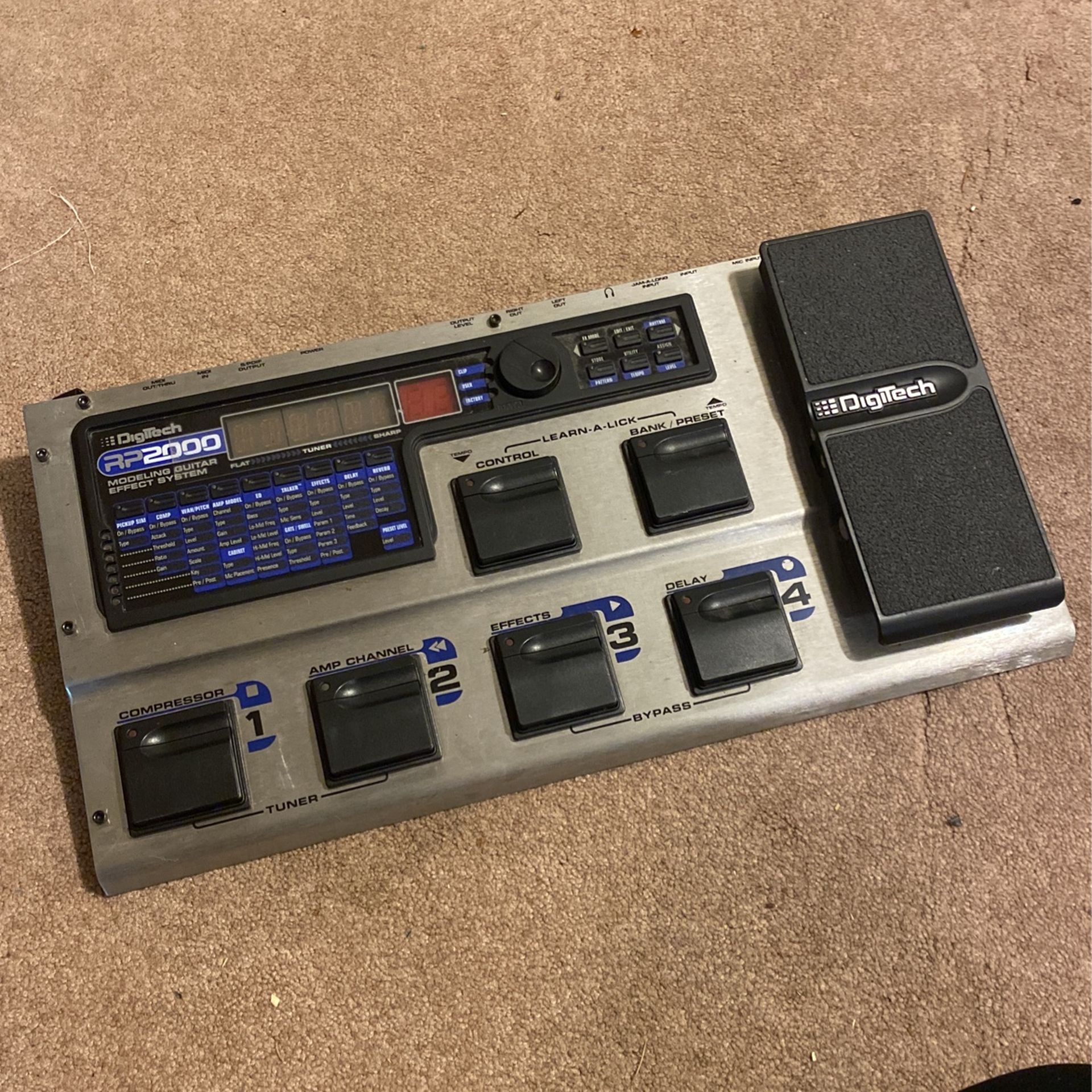 DigiTech RP200