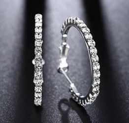 SILVER CRYSTAL ROUND HOOP EARRINGS BRAND NEW 1.25”
